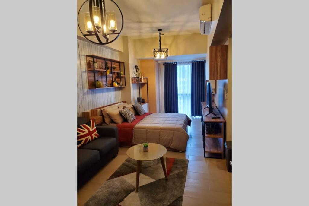 One Eastwood Avenue Tower 2 Apartment Manila Exterior photo